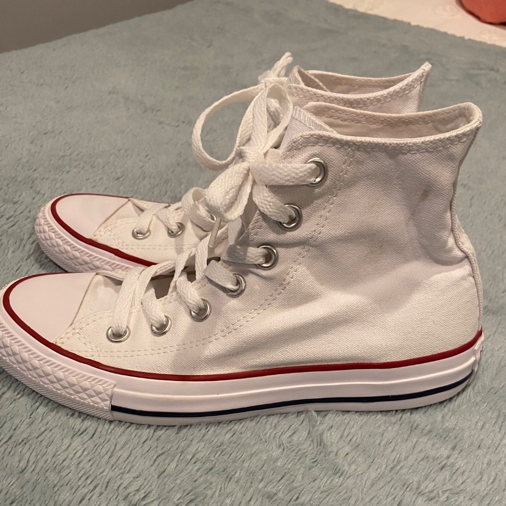 White Converse High Top Sneakers – Women’s 6.5 / Men’s 4.5 - Picture 2 of 8
